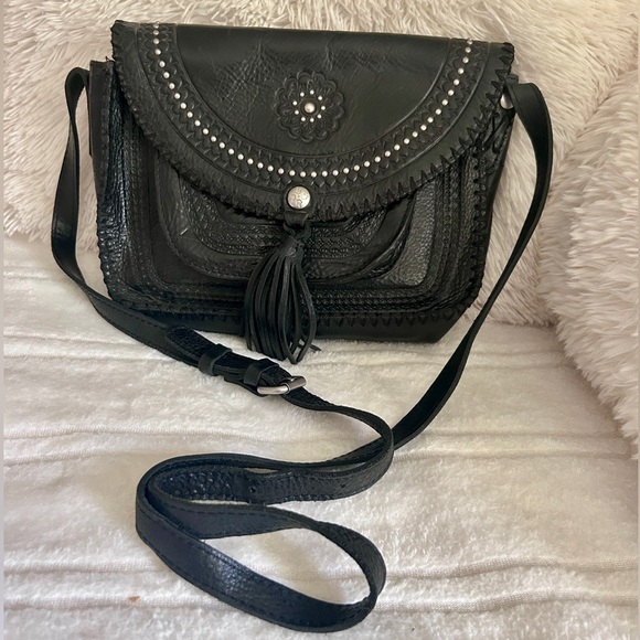 NWOT Patricia Nash Black Leather Hand Tooled Shoulder Bag Crossbody Purse Cover - Picture 4 of 17